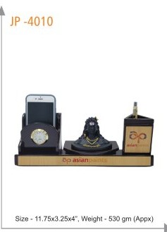 Desktop Set with Shiva