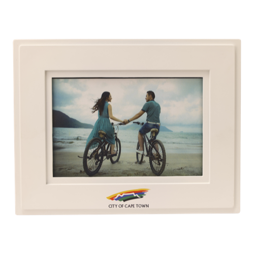 Photo Frame - Size : H: 7" x L: 9" inch
