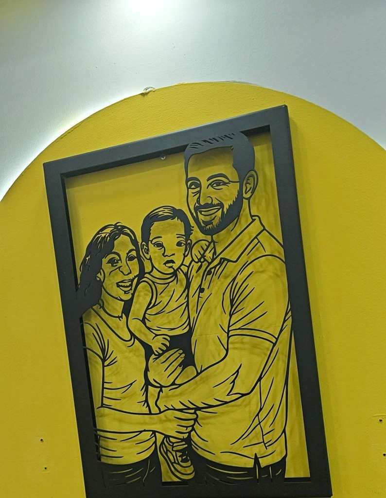 metal photo wall handing 14x20 inch